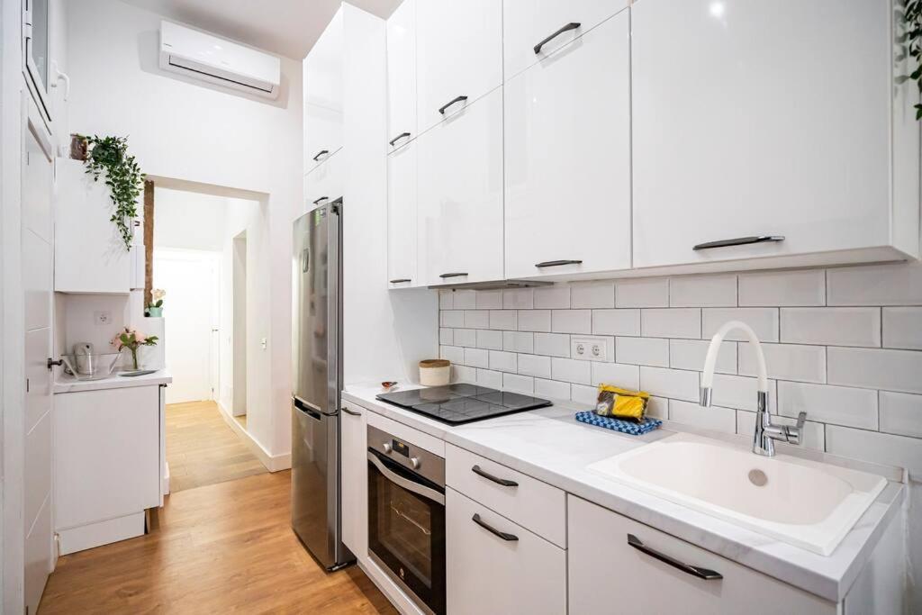 Chamberi - Quiet Flat, Ideal For Families Cas Madryt Zewnętrze zdjęcie